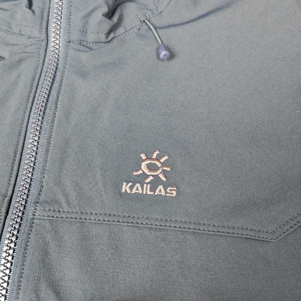 KAILAS Men’s M8 Softshell Jacket | CORDURA Windproof Water-Repellent 3D Hood - Picture 2 of 8